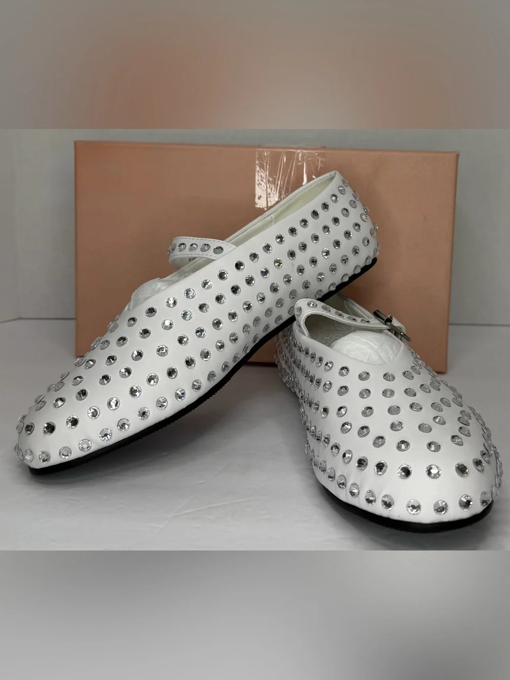 ARQA White Studded Rhinestone Mary Jane Flats Dress Shoes 8.5 NIB